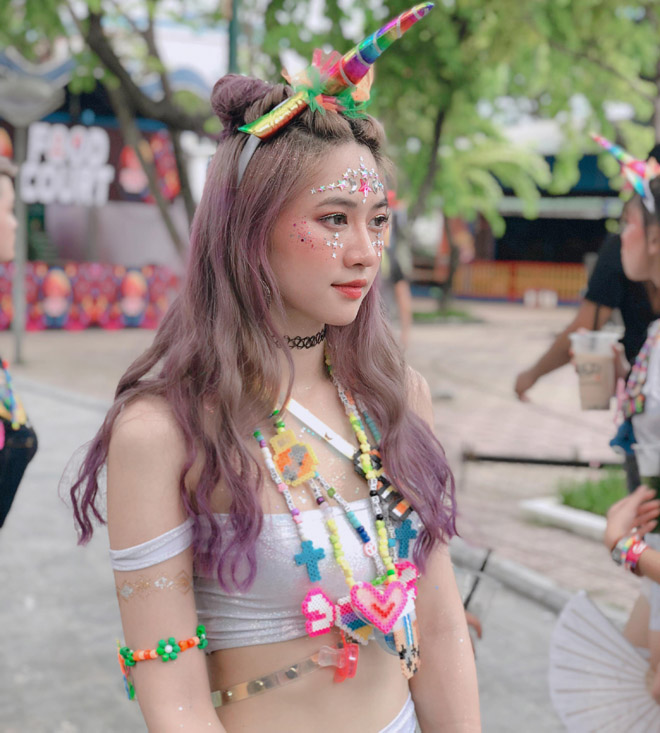 Hot gymer Hà thành mặt xinh, số đo thần thánh mặc bốc lửa khi đi quẩy - Hình 2