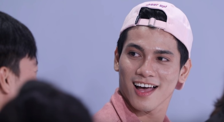 Mối tình oan trái mới tại The Face Việt: Tôn Tuấn Kiệt tình từ bên Mạc Trung Kiên? - Hình 2