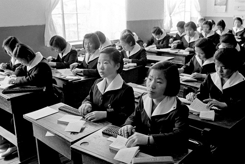 Quá trình vươn lên top đầu thế giới của nền giáo dục Hàn Quốc - Hình 1