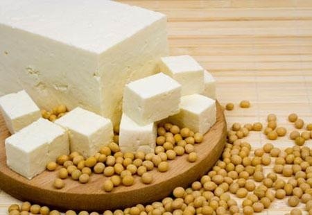 Sai lầm tai hại khi ăn đậu phụ nhiều chị em mắc phải - Hình 2