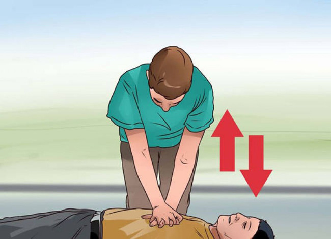 Từ trường hợp nam thanh niên bị điện giật ngưng tim, đâu là cách sơ cứu đúng khi bị điện giật? - Hình 4