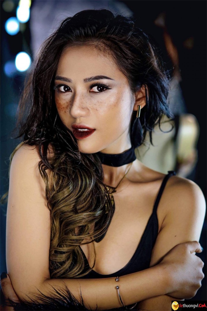 4 hot girl xinh đẹp thân hình gợi cảm màn ảnh việt - Hình 12