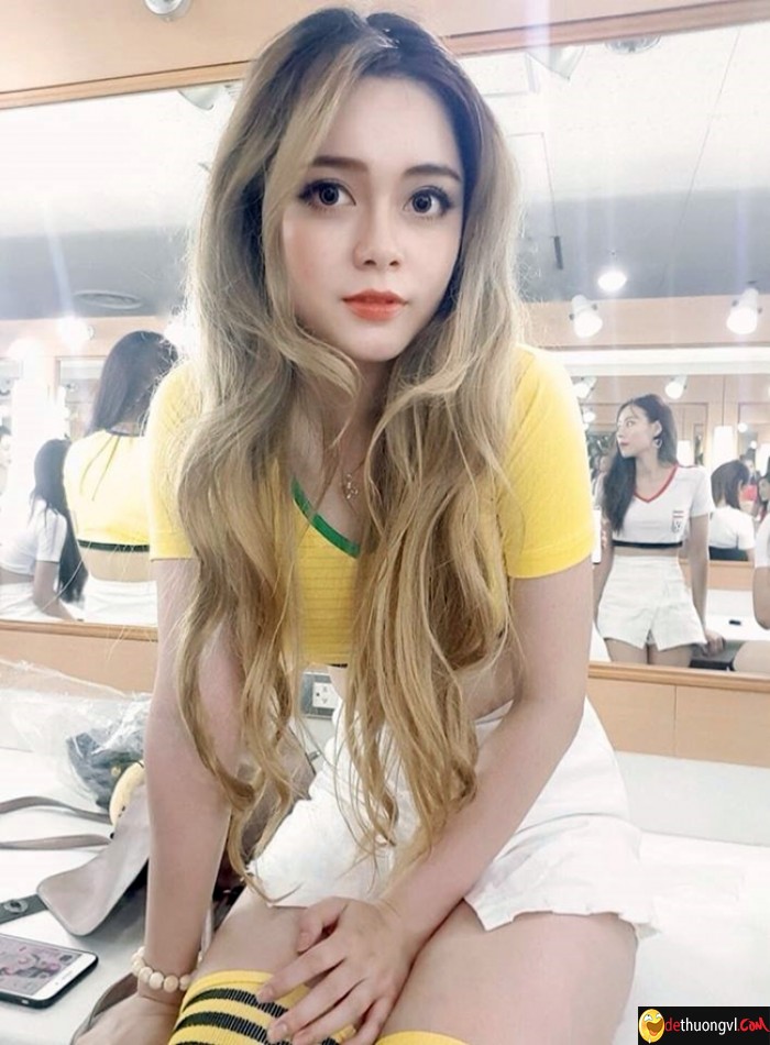 4 hot girl xinh đẹp thân hình gợi cảm màn ảnh việt - Hình 2