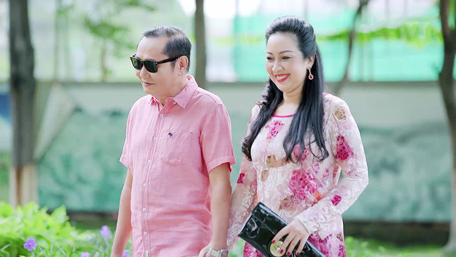 Gạo nếp gạo tẻ: Thì ra Công nhất quyết không cho mẹ tái giá là vì quá khứ đau khổ thế này - Hình 1