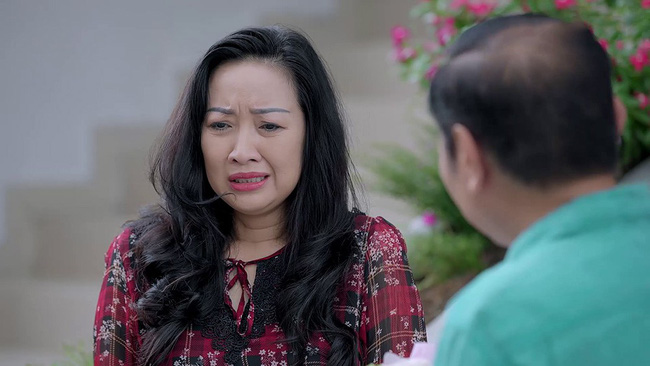 Gạo nếp gạo tẻ: Thì ra Công nhất quyết không cho mẹ tái giá là vì quá khứ đau khổ thế này - Hình 6