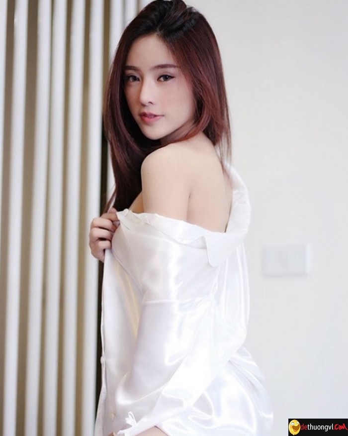Khi các nàng mỹ nhân, hot girl mặc sơ mi trắng thì sẽ quyến rũ thế này đây... - Hình 3