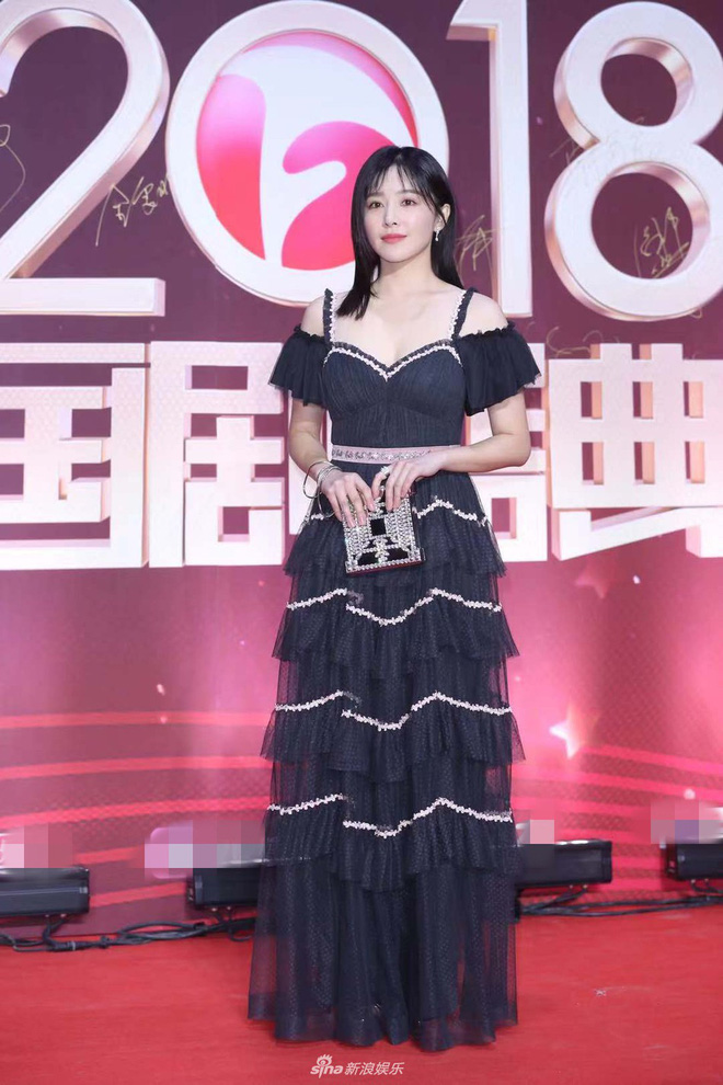 Thảm đỏ Quốc Kịch Thịnh Điển: Tần Lam gồng mình trước cái lạnh, dàn sao Diên Hi - Như Ý Truyện thi nhau chặt chém - Hình 21