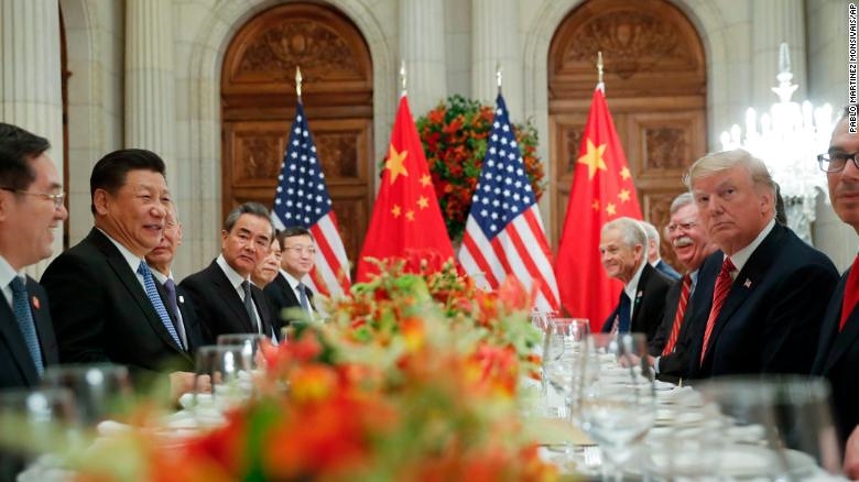 Tổng thống Trump để ngỏ khả năng can thiệp vụ bắt giữ sếp Huawei - Hình 1