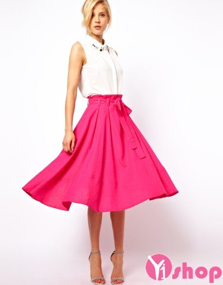 Chân váy hồng kết hợp áo màu gì để CUỐN HÚT hợp thời trang