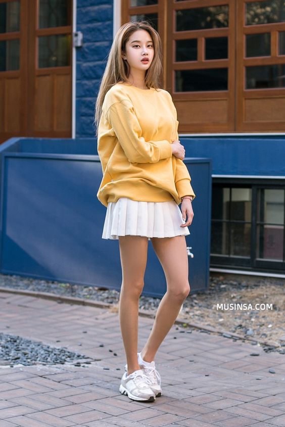 Top 14 shop bán áo hoodie nữ đẹp nhất TPHCM  sakurafashionvn
