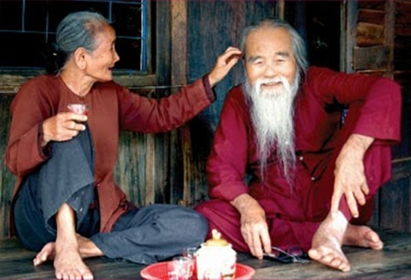 Nắm lấy tay em, cùng em đi đến cuối đời... - Hình 3