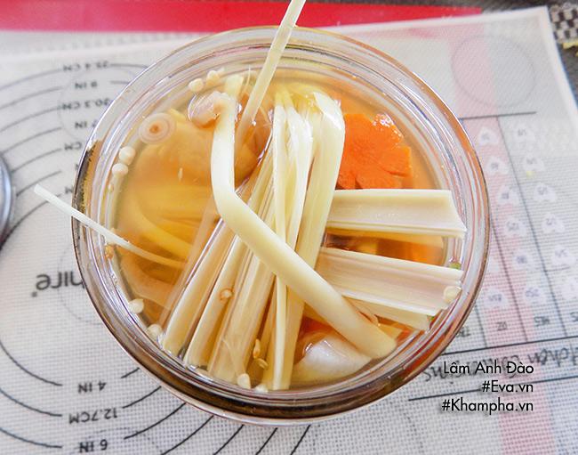 [Chế biến] - Tai heo ngâm củ cải giòn ngon, ăn chơi đã miệng - Hình 6