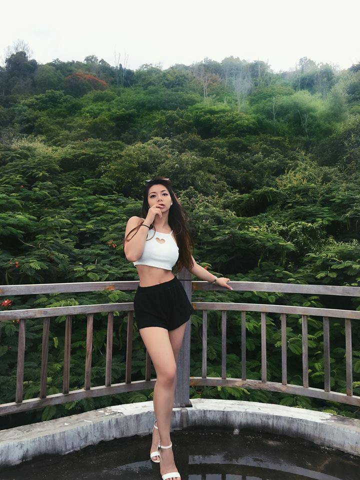 9X phiên dịch cho võ sư Flores khiến các chàng trai xin chết là ai? - Hình 9