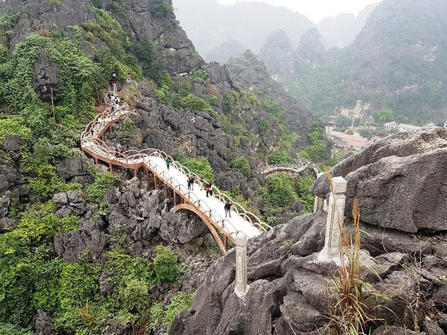 Cận cảnh công trình khủng trái phép trong di sản thế giới Tràng An - Hình 8