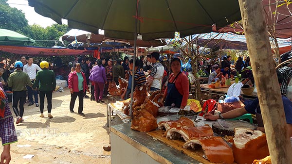 Phát thèm khi lạc giữa rừng lợn sữa quay ở xứ Lạng - Hình 3