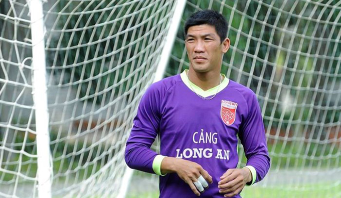 Thủ môn Minh Nhựt được thi đấu trở lại sớm một năm nhờ VFF giảm án - Hình 1