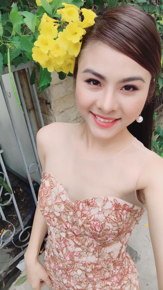 Từ bà bầu mũm mĩm Vân Trang khiến nhiều người bất ngờ với nhan sắc mới - Hình 15