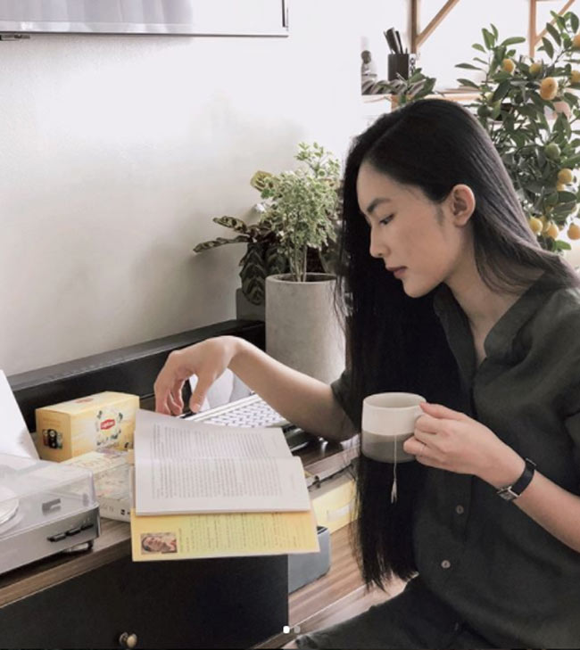 Chết chìm trong suối tóc đen của 2 cô gái Việt - Hình 4