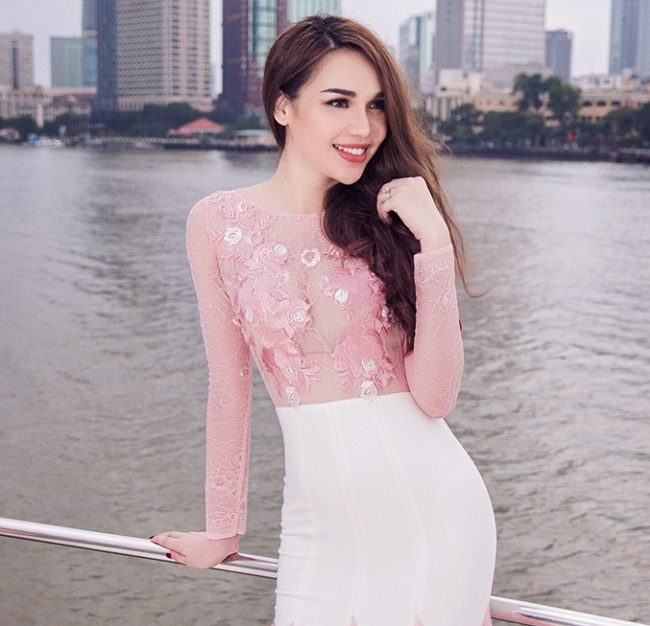 Các cô chị, em gái đẹp hết phần thiên hạ của Hà Anh, Nam Em, Jennifer Phạm - Hình 10