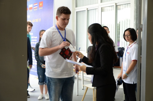 Kỳ thi Toán học Hà Nội mở rộng 2018: Giao lưu văn hóa và giáo dục quốc tế - Hình 1