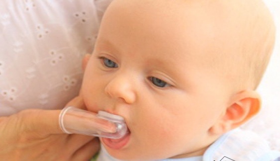 Cách chăm sóc răng miệng cho trẻ tránh sâu răng - Hình 1