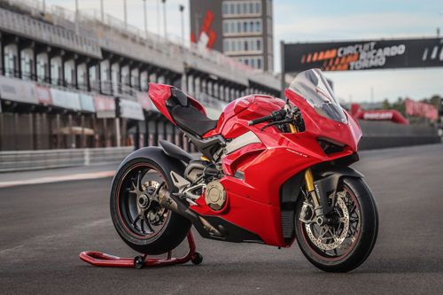 Ducati Panigale V4 dính thu hồi do sự cố hệ thống nhiên liệu - Hình 1