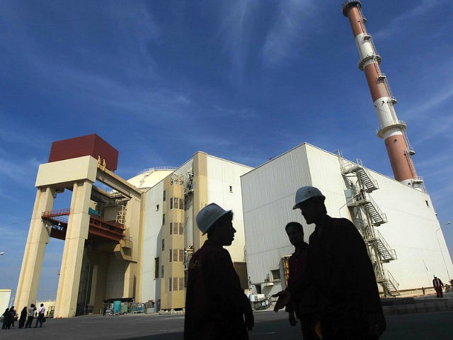 Iran dằn mặt Mỹ, quyết không nhượng bộ thỏa thuận hạt nhân - Hình 1