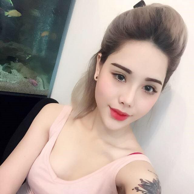 Mê mệt với vẻ đẹp của mẹ 9X nghiện xăm trổ - Hình 10