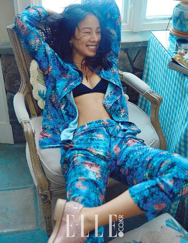 Nữ hoàng sexy Lee Hyori: Từ quá khứ lấm lem bùn đất cho tới tình yêu như cổ tích với trai xấu Hàn Quốc - Hình 5