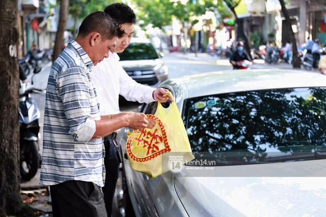 Ông xã thiếu gia chuẩn bị dàn xe hơn chục tỷ đến đón Diệp Lâm Anh trong lễ rước dâu diễn ra sáng nay - Hình 7