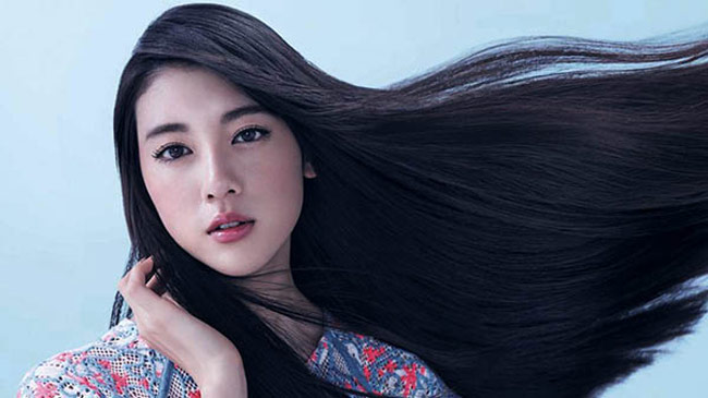 Nữ thần 21 tuổi của nước Nhật xinh hiền nhưng tiềm ẩn sự bốc lửa, bất cần - Hình 17