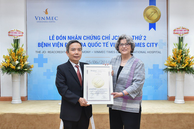 Bệnh viện Vinmec lần thứ hai nhận chứng chỉ chất lượng quốc tế - Hình 1
