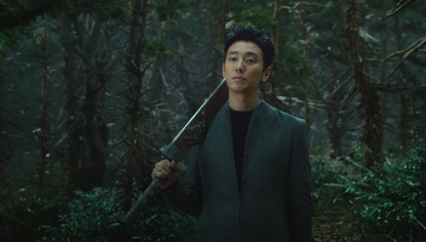 Bom tấn Thử thách thần Chết 2 tung teaser poster biển lửa u ám, giấu kỹ Ma Dong Seok - Hình 2