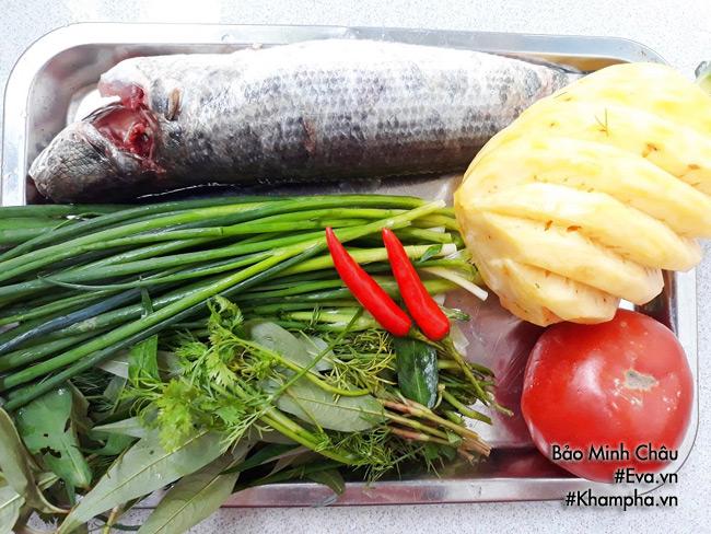 [Chế biến] - Cách nấu canh chua cá lóc thơm nức mũi, dễ ăn trong ngày hè - Hình 1