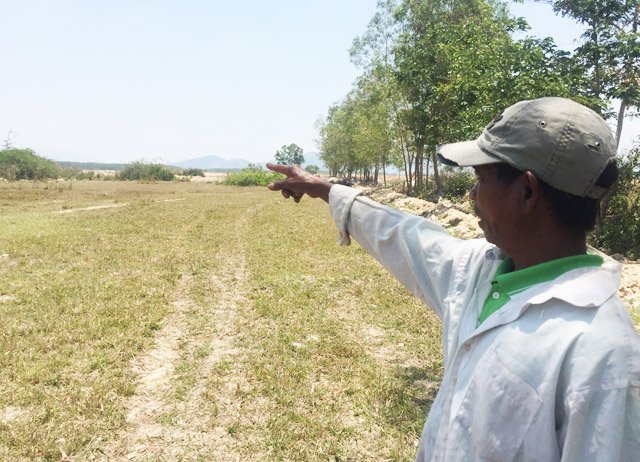 Đắk Lắk: Cán bộ địa chính gom đất, nhờ dân nghèo đứng tên nhận đền bù - Hình 1