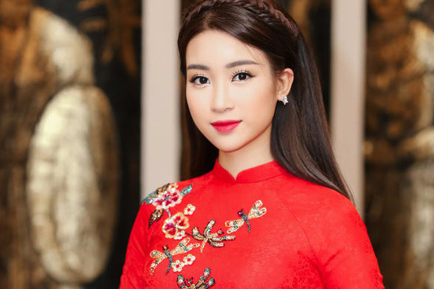 Hoa hậu Đô My Linh đẹp lộng lẫy như nàng tiên thứ thiệt với đầm đuôi cá sang chảnh - Hình 1