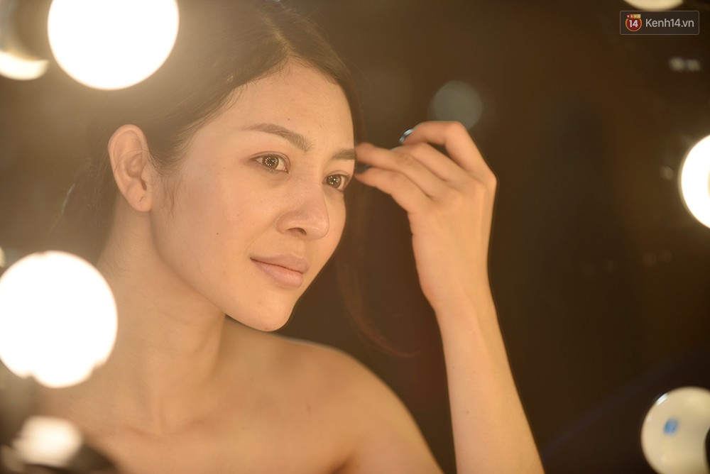 The Face Vietnam: Thí sinh lộ da mụn, quầng thâm trong phần thi mặt mộc - Hình 5