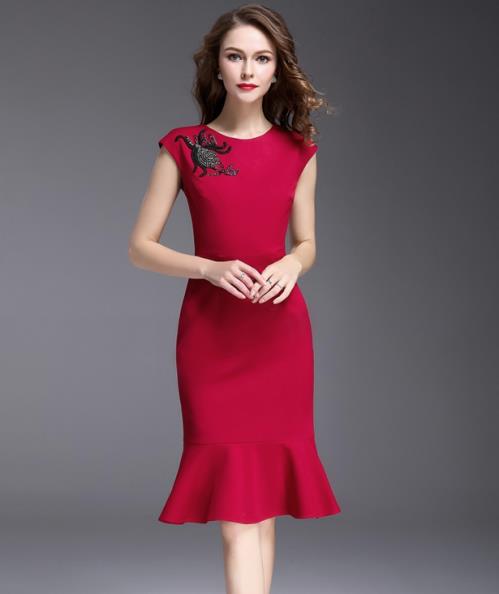 Tổng hợp Các Mẫu Váy Nhung Đẹp giá rẻ bán chạy tháng 82023  BeeCost