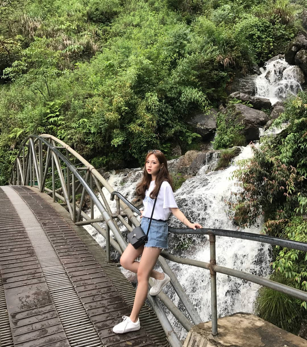 4 thác nước nổi tiếng Việt Nam được giới trẻ check-in hàng loạt - Hình 6