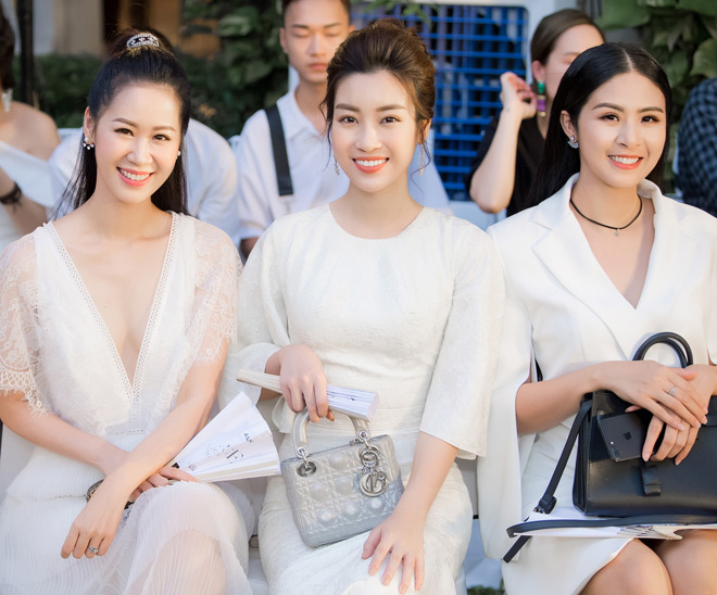 Á hậu Huyền My lấp ló ngực đầy trong làn váy trắng mỏng manh - Hình 11