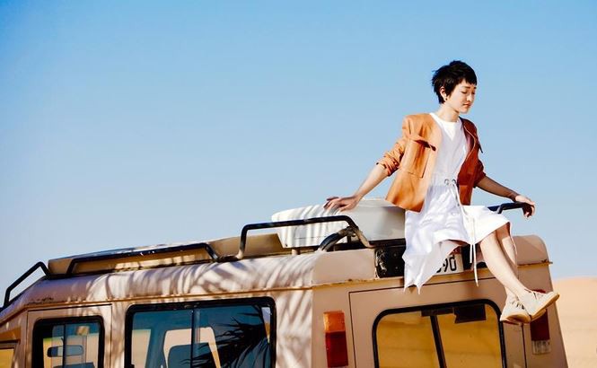 Châu Tấn: Trái tim từng đau đớn vì Lý Á Bằng phản bội, ngỡ tìm thấy hạnh phúc lại dậy sóng với tin đồng tính - Hình 1