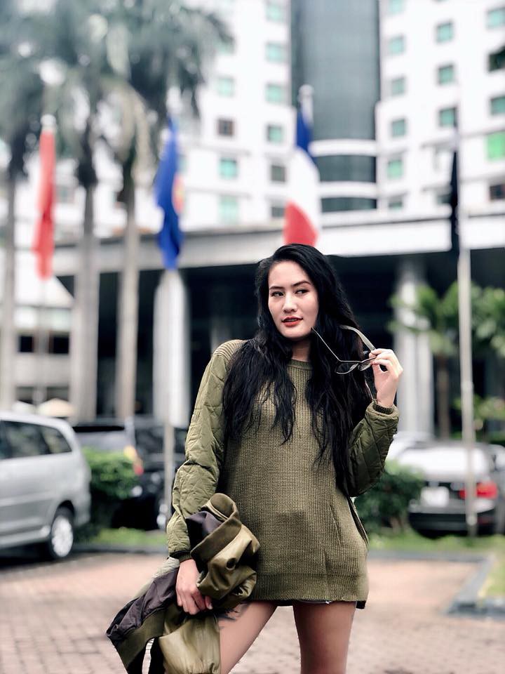 Chụp ảnh tự sướng đón mưa sau đợt nắng nóng đỉnh điểm, cô gái bỗng tạo nên trào lưu hot trên mạng xã hội - Hình 10
