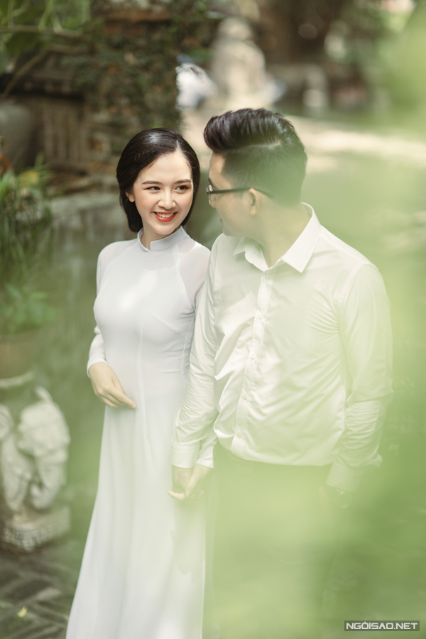Diễn viên Bánh đúc có xương khoe ảnh cưới giản dị - Hình 1