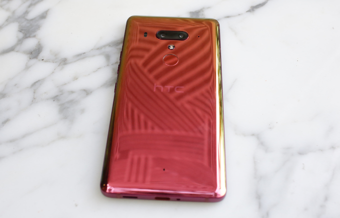 HTC U12 Plus về Việt Nam, giá 20 triệu đồng - Hình 2