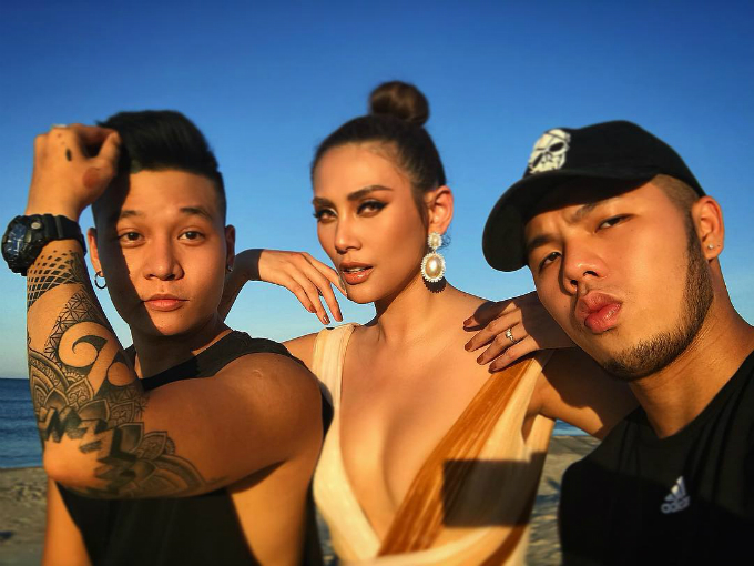 Nhã Phương, Minh Tú, Tóc Tiên rủ nhau khoe ảnh bikini gợi cảm hết nấc - Hình 10