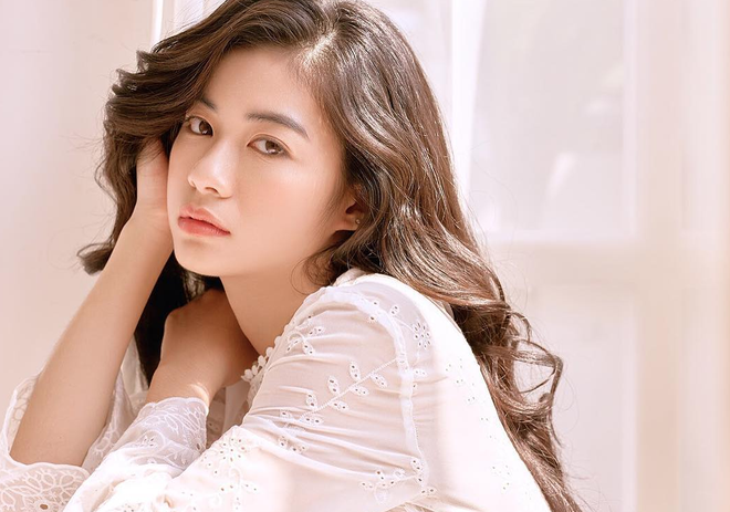 Vi Nguyễn - nàng thơ lookbook mới trên Instagram với thần thái miễn chê - Hình 6