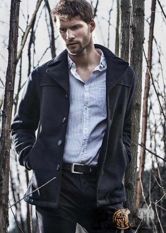 BST thu đông 2014 của Armani jeans - Hình 15