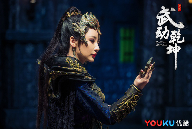 Đang kì vọng Vũ Động Càn Khôn của Dương Dương khuấy đảo hè này thì phim vừa ra 2 tập đã bị chê cổ lỗ sĩ - Hình 11