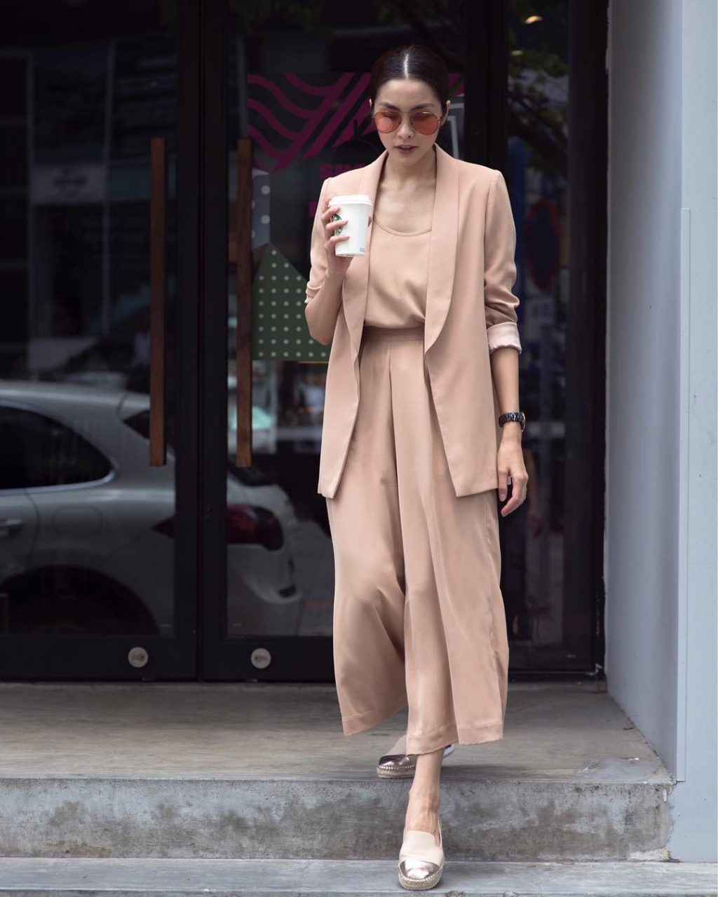 Học hỏi bí quyết mặc đẹp chuẩn fashionista Việt - Hình 1