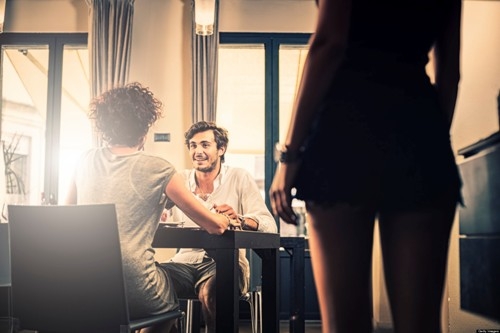 Khi đàn bà ngoại tình - đàn ông đánh vợ, còn khi chồng ngoại tình - vợ đánh nhân tình - Hình 1